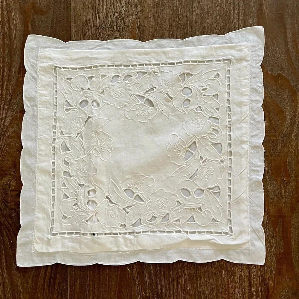 White Floral Lace Pillow 15/16 inches